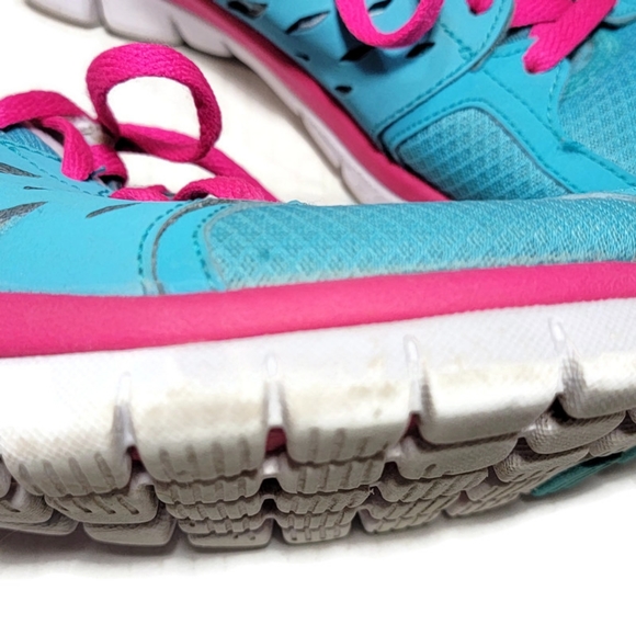 Nike Running Shoes Aqua, Pink Girls Youth Size 7Y - Picture 11 of 13